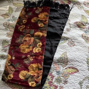 Floral Velvet Scarf with Black Lace